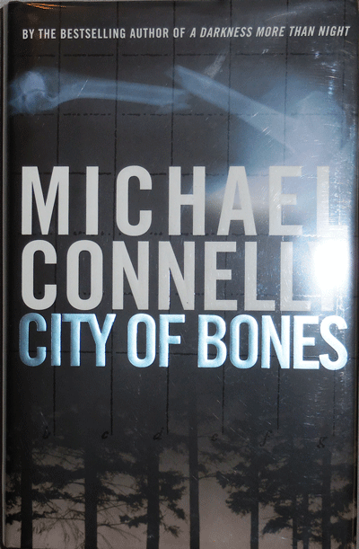Item #21389 City Of Bones (Inscribed). Michael Crime - Connelly.